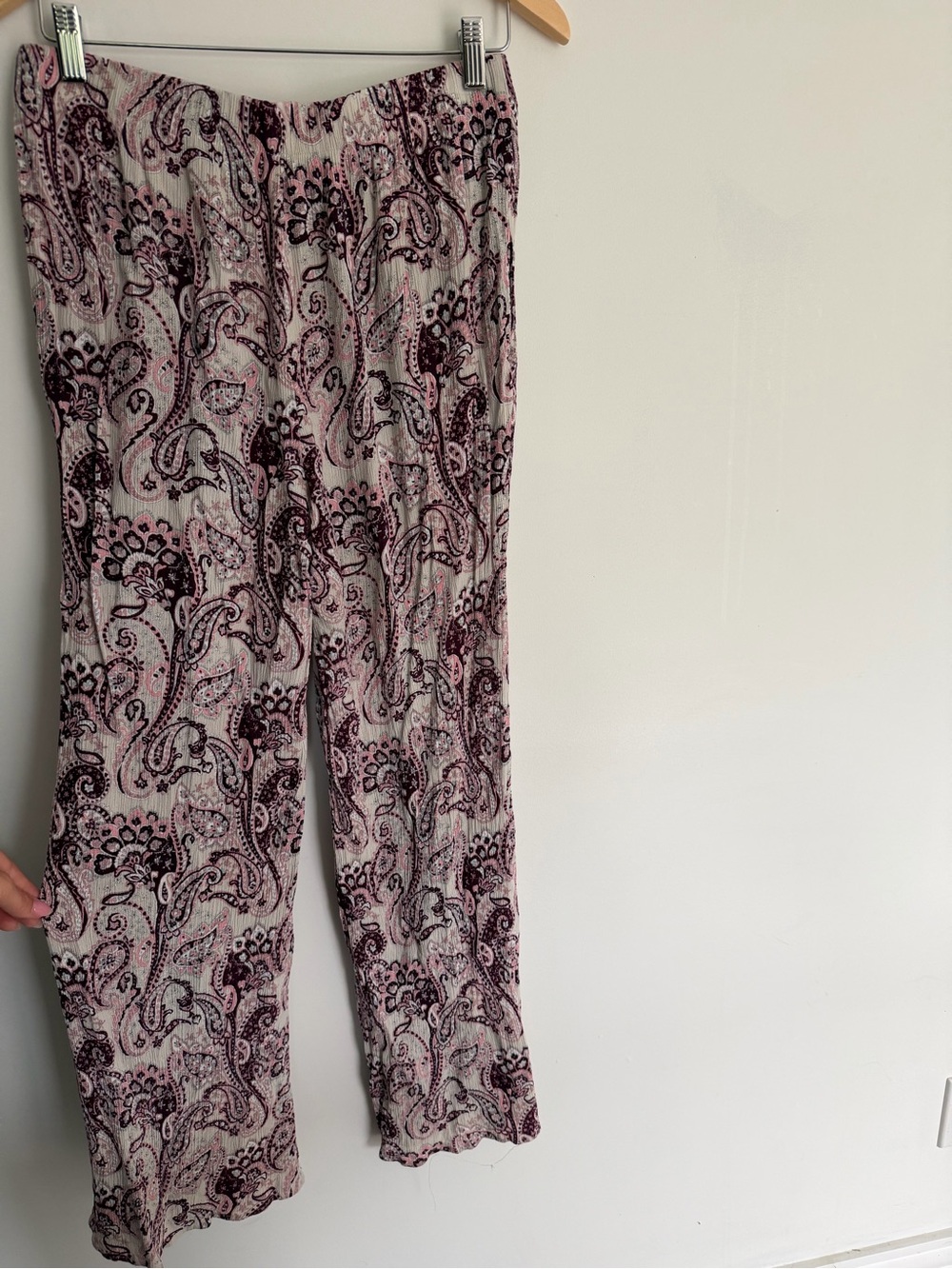 Fashion Nova Paisley Wide Leg Pants | Boho Flowy Palazzo Pants | Size L - Picture 6 of 7